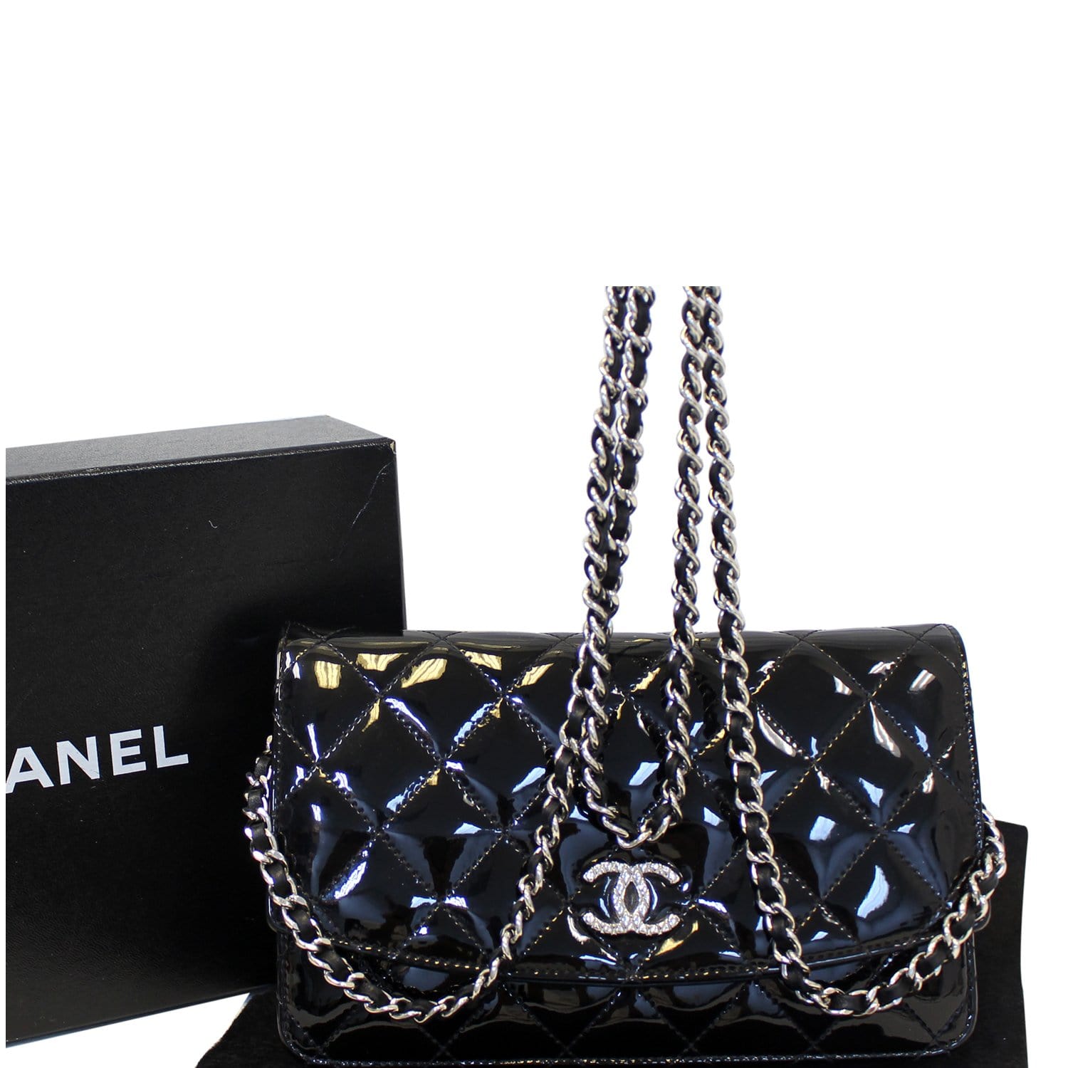 Vintage Chanel Wallet On Chain Bag in Black Fabric — singulié