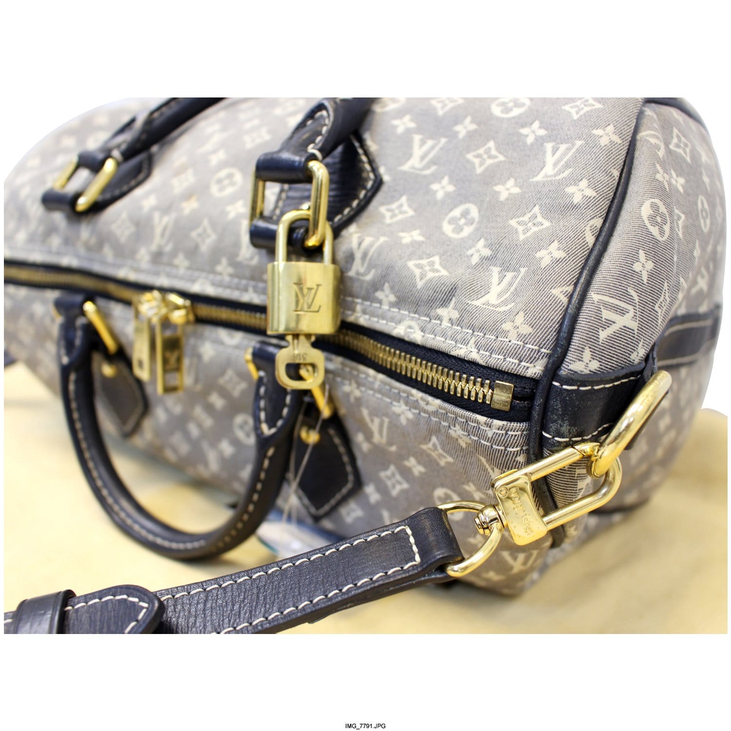 Vintage Louis Vuitton Cream Mini Lin Speedy 30 Bag SP09630 030123 –  KimmieBBags LLC