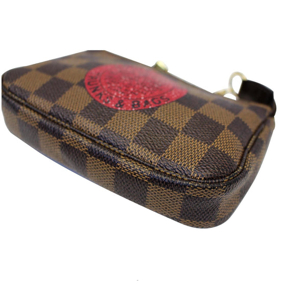 Louis vuitton Trunks&bags, Women's Fashion, Bags & Wallets, Purses & Pouches  on Carousell