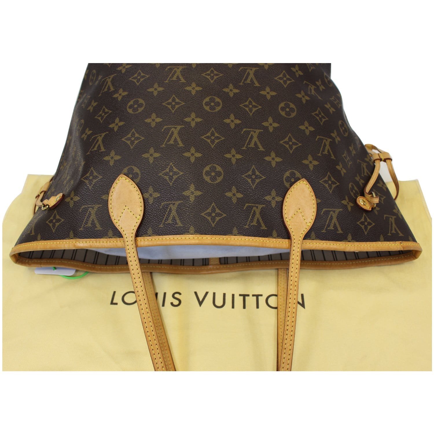 Louis Vuitton Neverfull MM Monogram Canvas Shoulder Bag