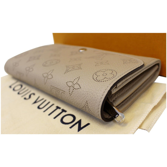 Louis Vuitton Iris Wallet Review 