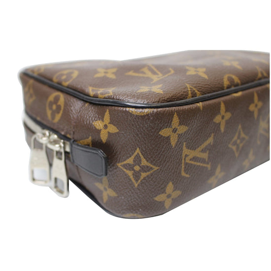 LOUIS VUITTON Trousse Toilet Clutch Hand Bag Monogram Macassar M40378  35GA399