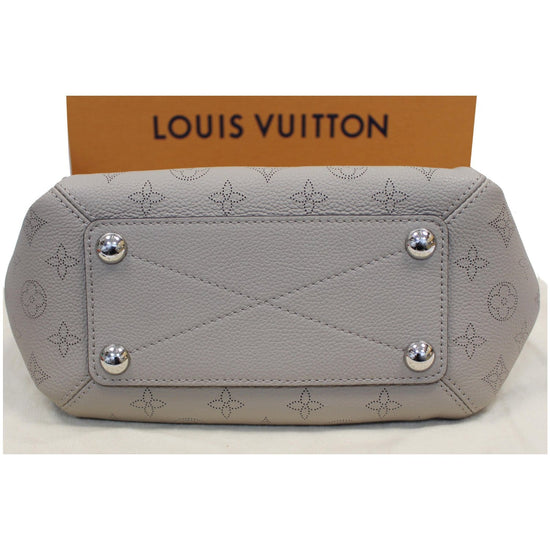 Louis Vuitton Mahina Babylone Chain BB Galet – STYLISHTOP