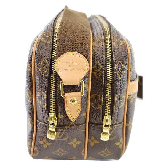 Reporter bag Louis Vuitton Brown in Polyester - 23049602