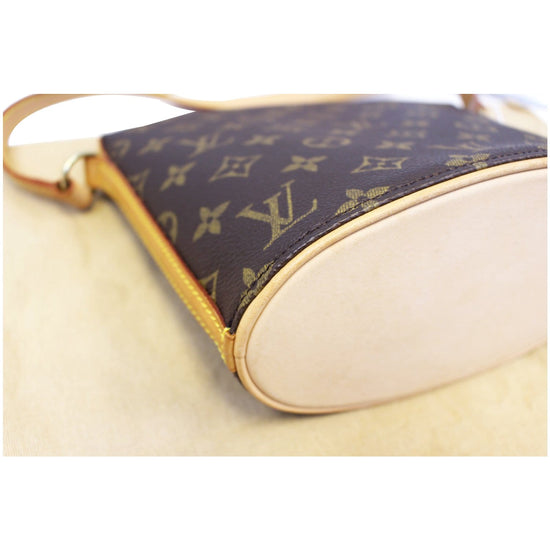 👜⭐️AUTHENTIC⭐️👜 Louis Vuitton Drouot monogram Cross body Bag