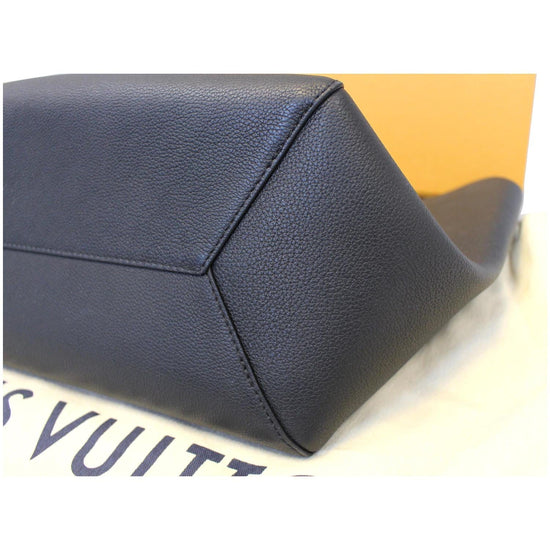 LOUIS VUITTON Calfskin Lockme Cabas Black 180013