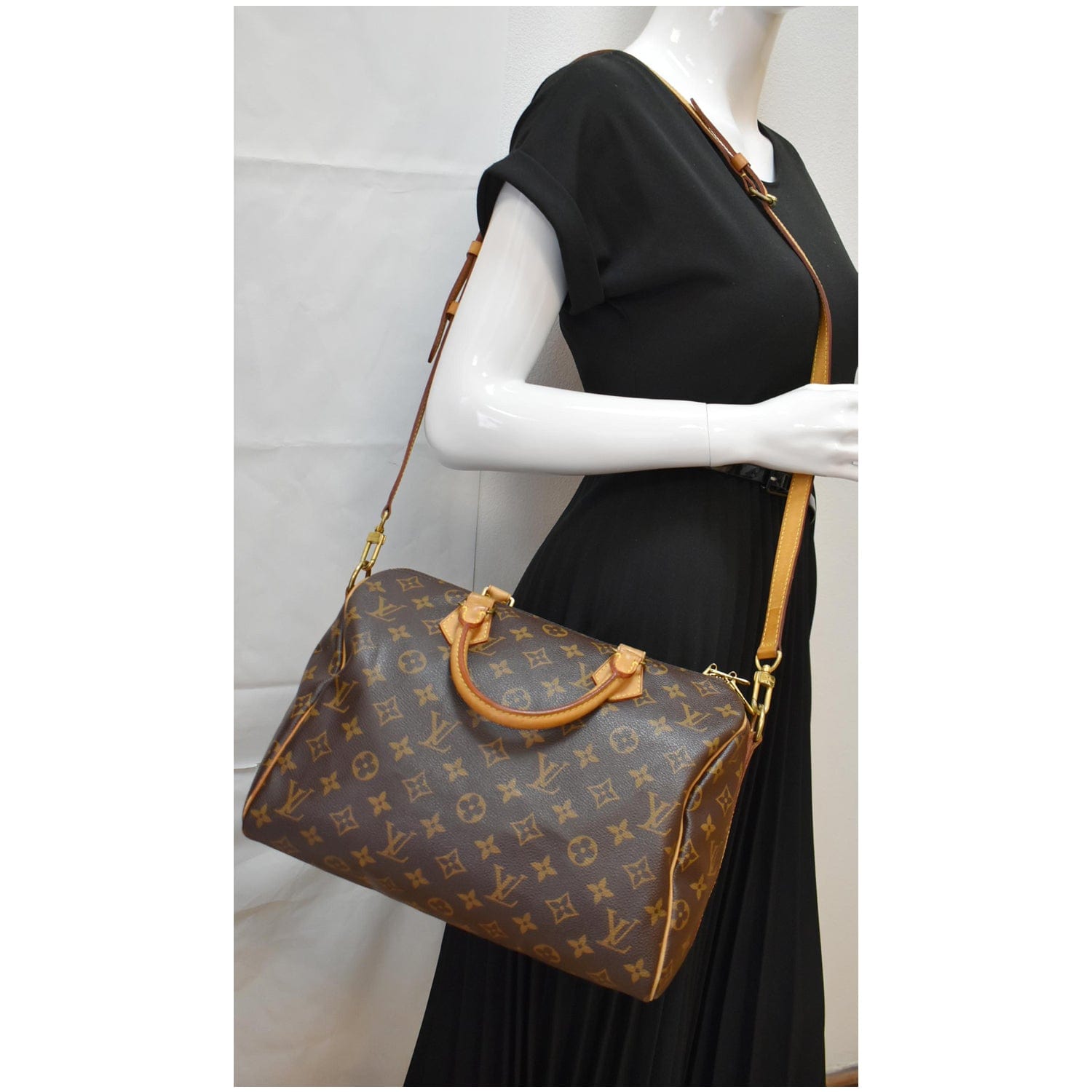 Petite Chain Strap Extender Accessory for LV Pochette & More