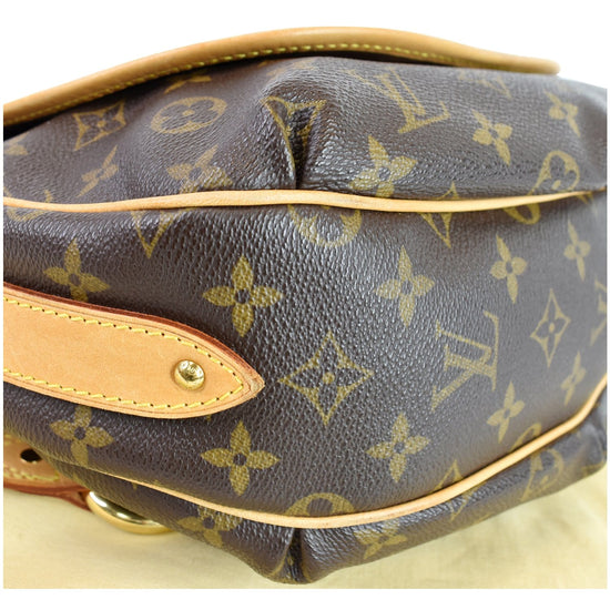 Tulum PM Handbag Luxury Designer By Louis Vuitton Size: Small