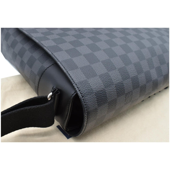 Buy Louis Vuitton District MM Monogram Eclipse Shoulder Bag M45271