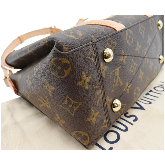 Soufflot leather handbag Louis Vuitton Brown in Leather - 35937294