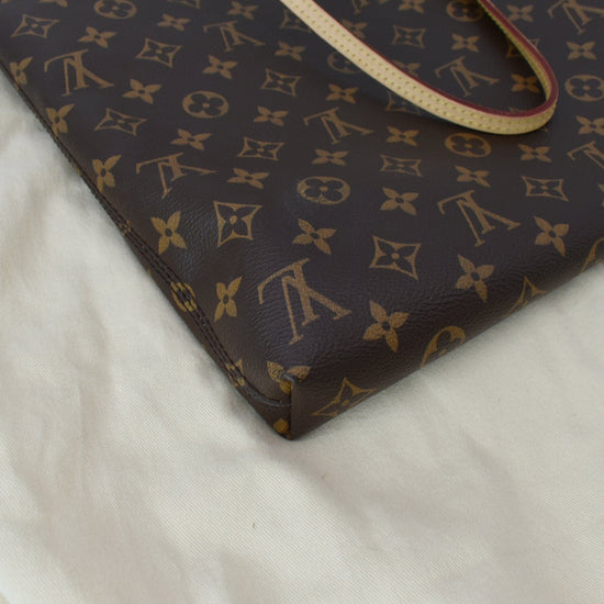 LOUIS VUITTON Monogram Carry It 951907