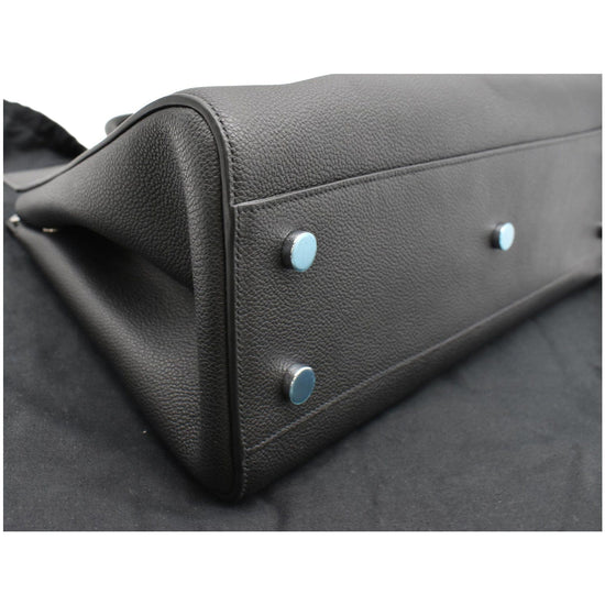 Cabas rive gauche leather handbag Saint Laurent Black in Leather - 33233737