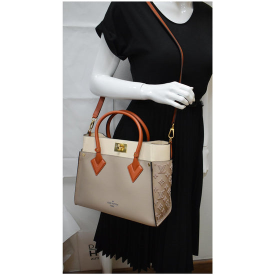 Louis+Vuitton+OnMySide+Tote+MM+Galet+Grey+Leather for sale online