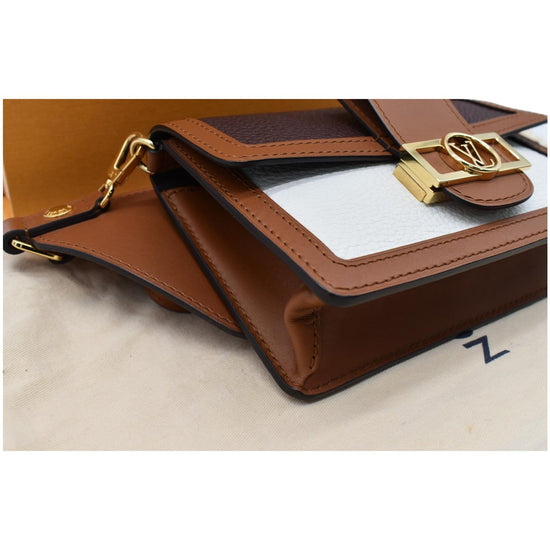 Dauphine belt bag in Taurillon leather – THE MODAOLOGY