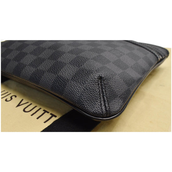 LOUIS VUITTON Damier Graphite Thomas 1264573