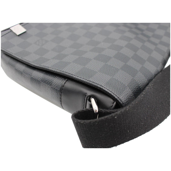 LOUIS VUITTON Damier Graphite District MM Silver Buckle Shoulder Bag  Black/Blue