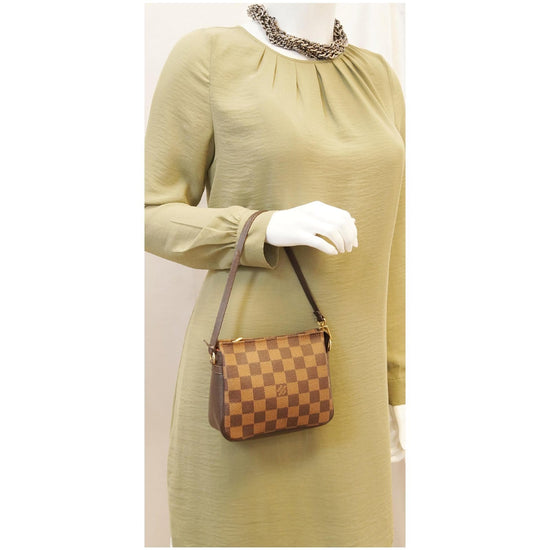 LOUIS VUITTON Brown Damier Ebene Truth Makeup Pouch