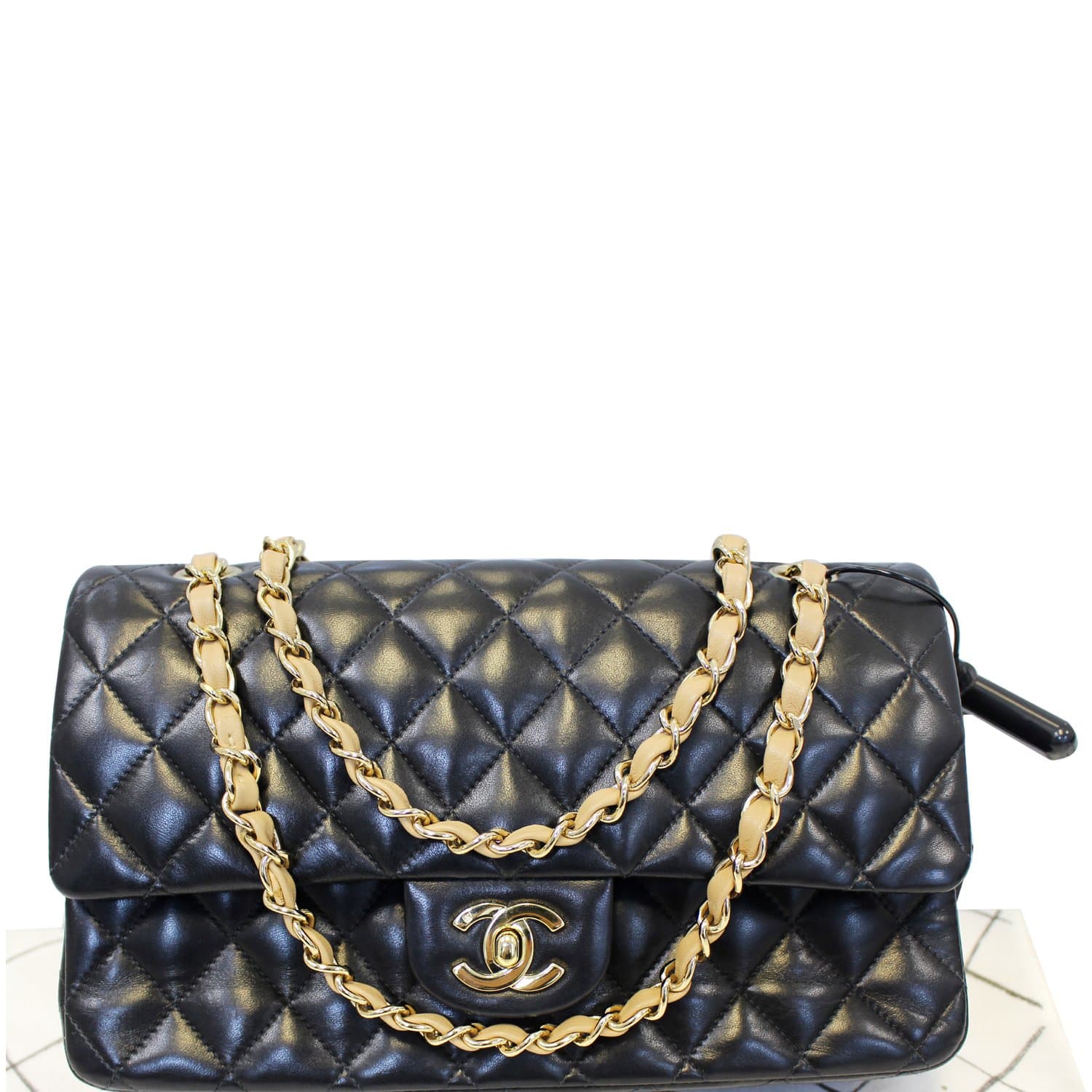 classic-chanel-double-flap-black-lambskin-gold-hardware