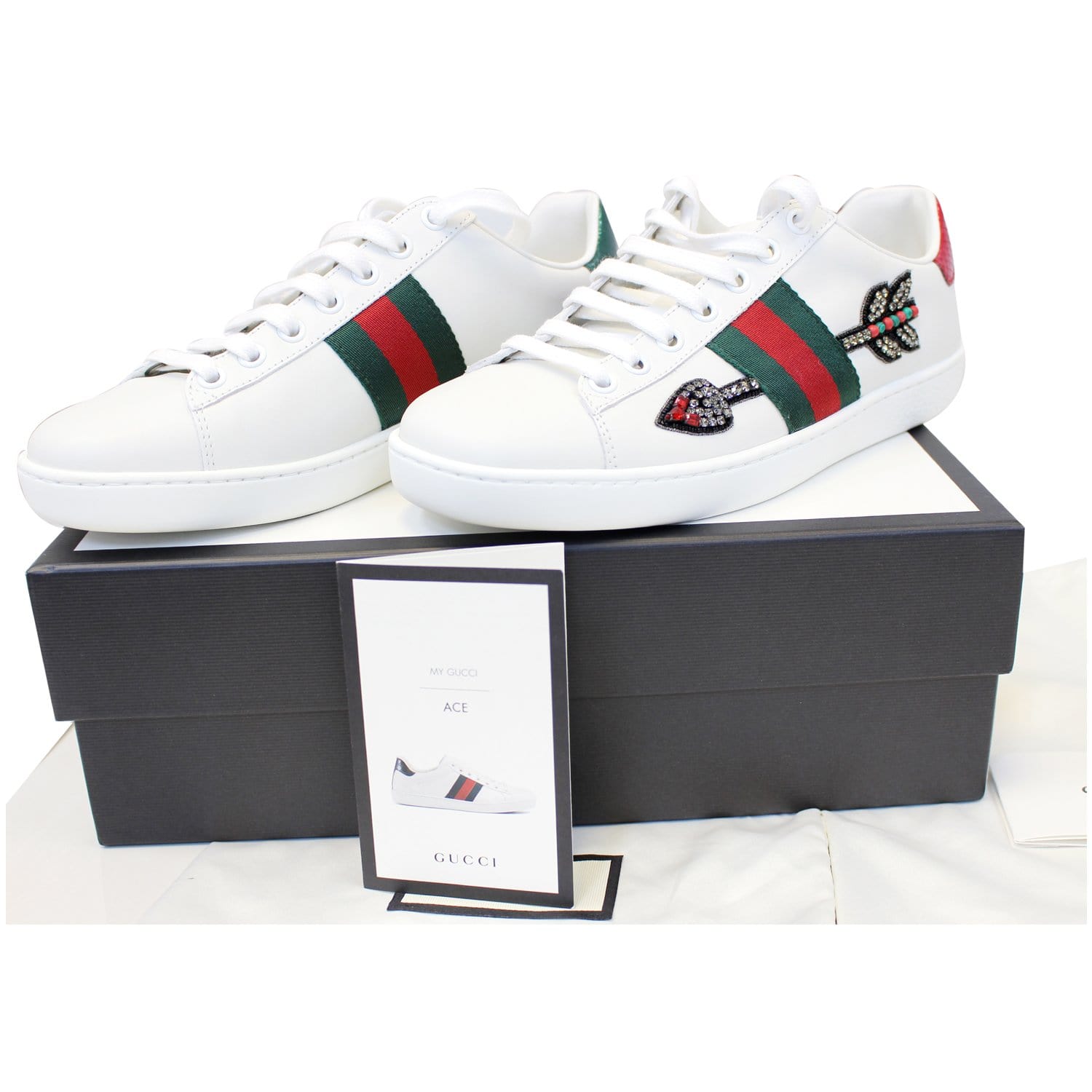 gucci arrow sneaker