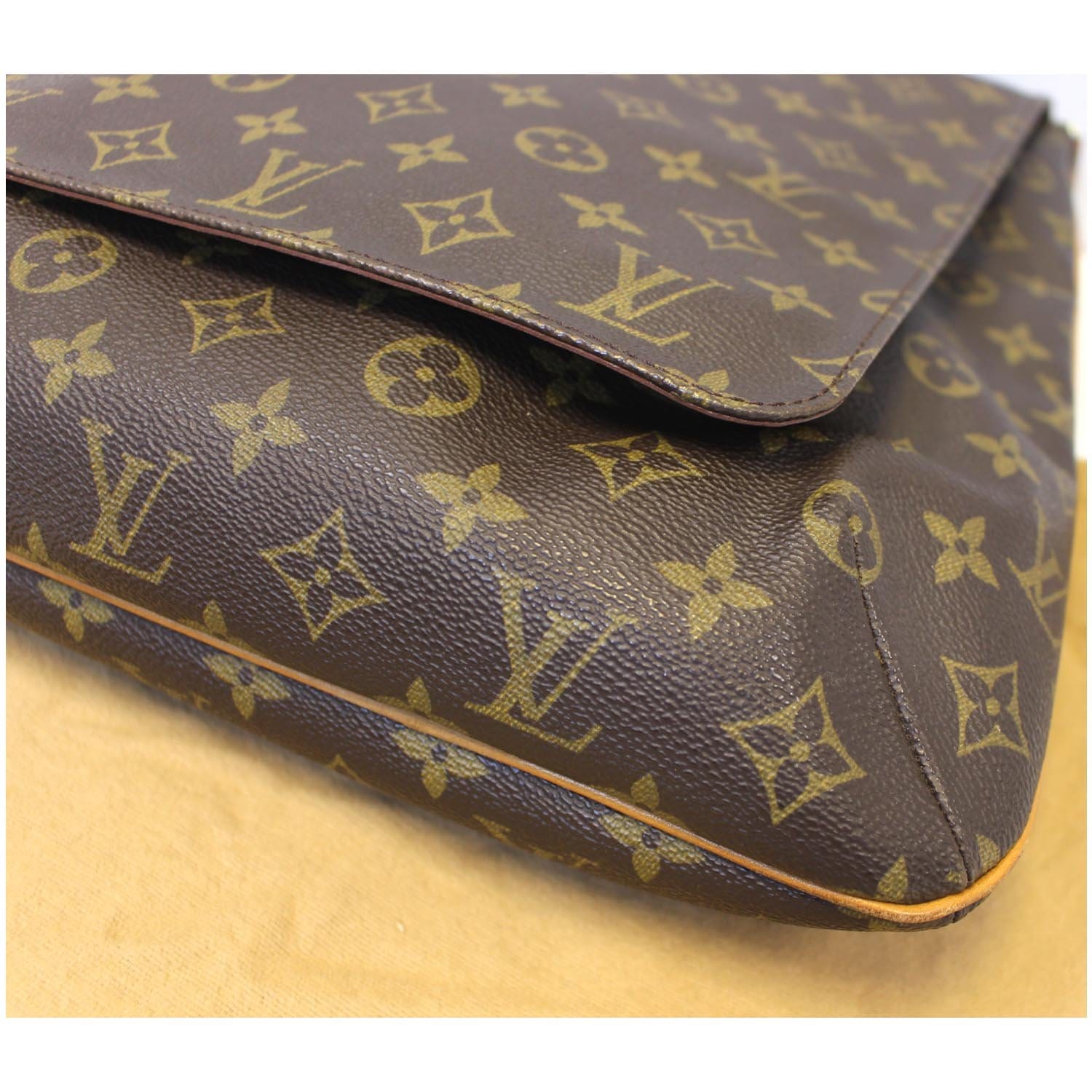 LOUIS VUITTON Musette Salsa GM Monogram Canvas Crossbody Bag-US