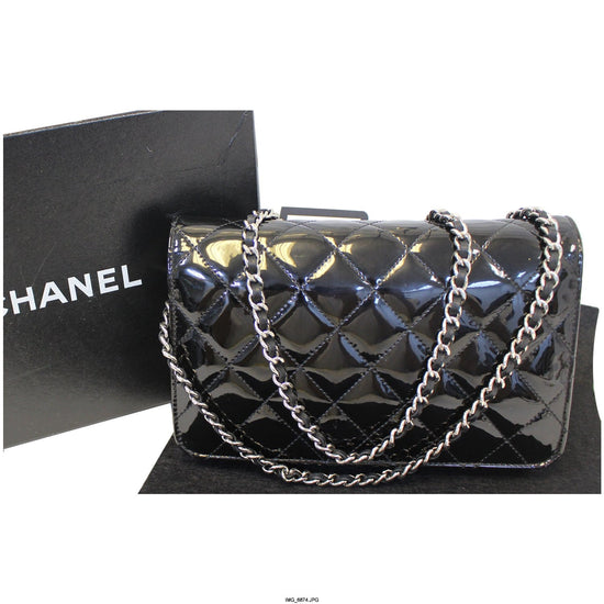 Wallet on chain timeless/classique patent leather crossbody bag Chanel Black  in Patent leather - 26715898