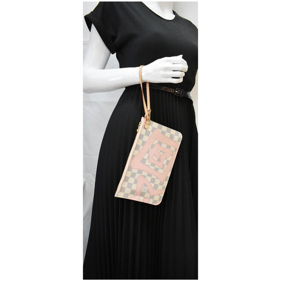 Louis Vuitton, Bags, Auth New Louis Vuitton Neverfull Pouch Wristlet  Discontinued Pivone Pink