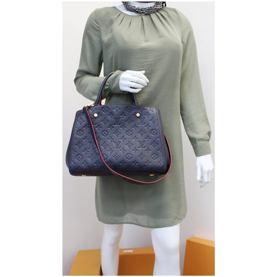 Montaigne leather handbag Louis Vuitton Navy in Leather - 34483932