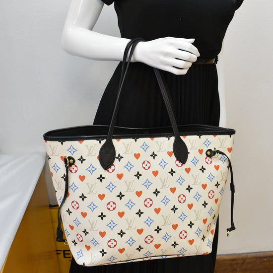 Louis Vuitton Neverfull MM Game On White in Coated Canvas with Gold-tone -  US