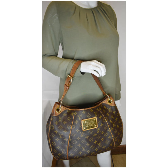 Galliera leather tote Louis Vuitton Brown in Leather - 27576600
