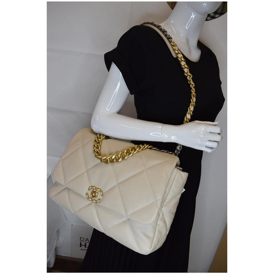 CHANEL Maxi 19 Quilted Goatskin Leather Shoulder Bag Beige