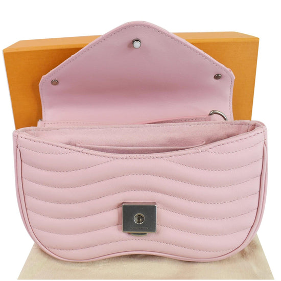 Louis Vuitton Rose Ballerine Quilted Calfskin New Wave mm Silver Hardware, 2018, Pink Womens Handbag