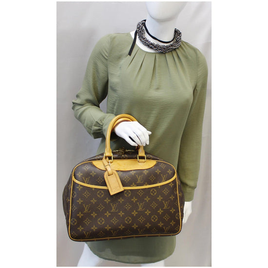 Louis Vuitton Monogram Canvas Deauville QJB06A4J0B142