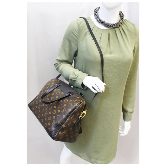 Bolsa com Alça Louis Vuitton Retiro MM Monogram Original - DUQ507