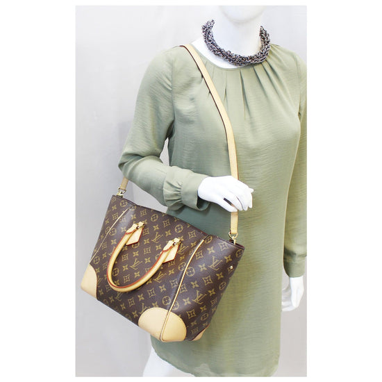 Phenix cloth crossbody bag Louis Vuitton Brown in Cloth - 32378594