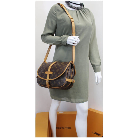 Saumur leather handbag Louis Vuitton Brown in Leather - 38039799