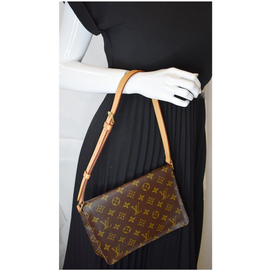 Musette tango cloth handbag Louis Vuitton Brown in Cloth - 37472196