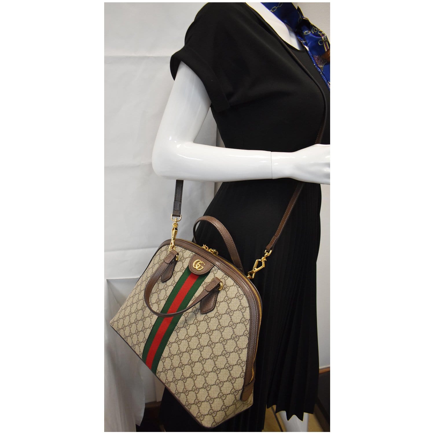 Gucci Ophidia GG Canvas Medium Top Handle Shoulder Bag