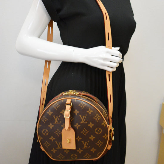 Louis Vuitton Monogram Canvas Boite Chapeau Souple MM Bag Louis Vuitton