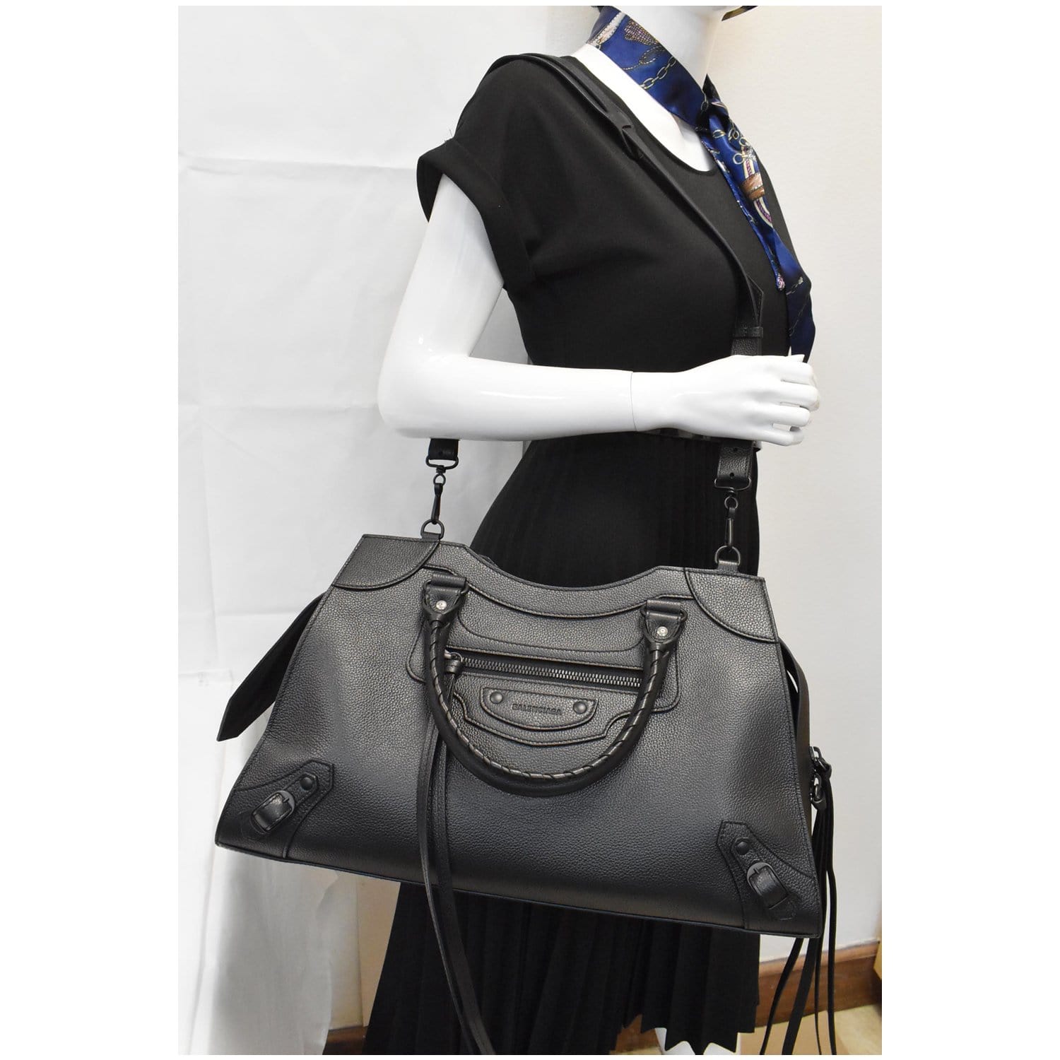 Balenciaga Classic City Bag Black  eBay