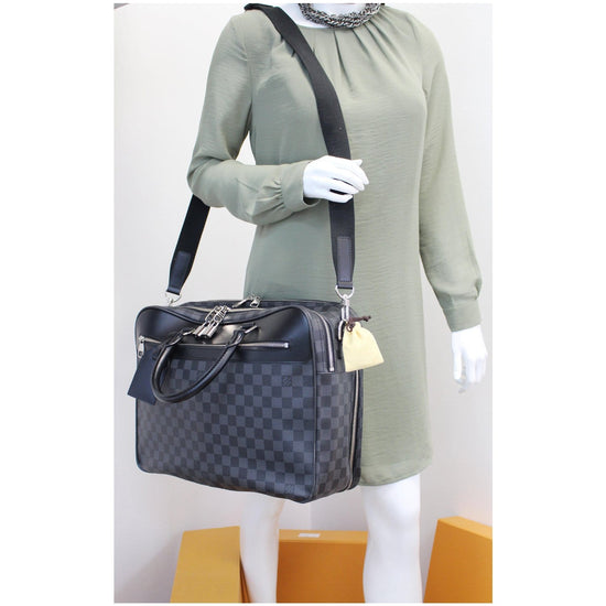 LOUIS VUITTON OVERNIGHT BAG DAMIER GRAPHITE CANVAS N41004 MESSENGER BAG  Grey Leather ref.714776 - Joli Closet