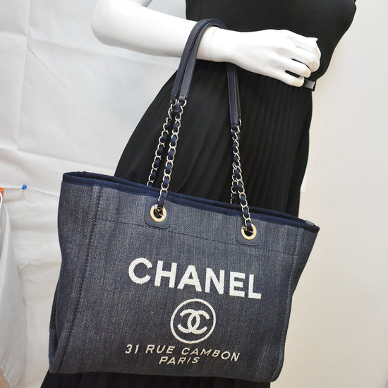 CHANEL Deauville Medium Denim Navy Shopping Tote Bag – Fashion Reloved