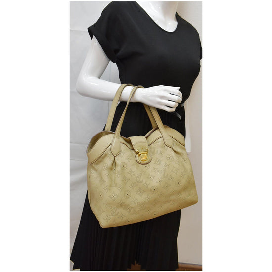 Vuitton - Boston - M41524 – dct - Bag - LOUIS VUITTON Cirrus PM Mahina  Leather Hobo Bag Beige - Speedy - ep_vintage luxury Store - Louis - Bag -  Monogram - Hand - 35