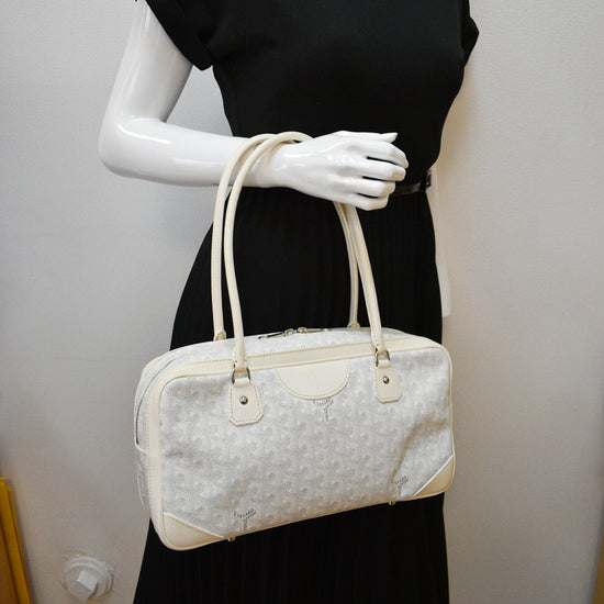 Goyard Chevron Artois Tote 237768 White Coated Canvas Shoulder Bag