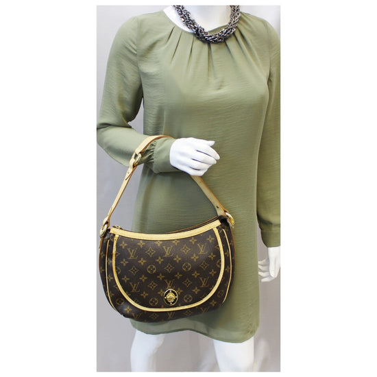 LOUIS VUITTON Tulum PM Monogram Canvas Shoulder Bag TT2992-Sold 