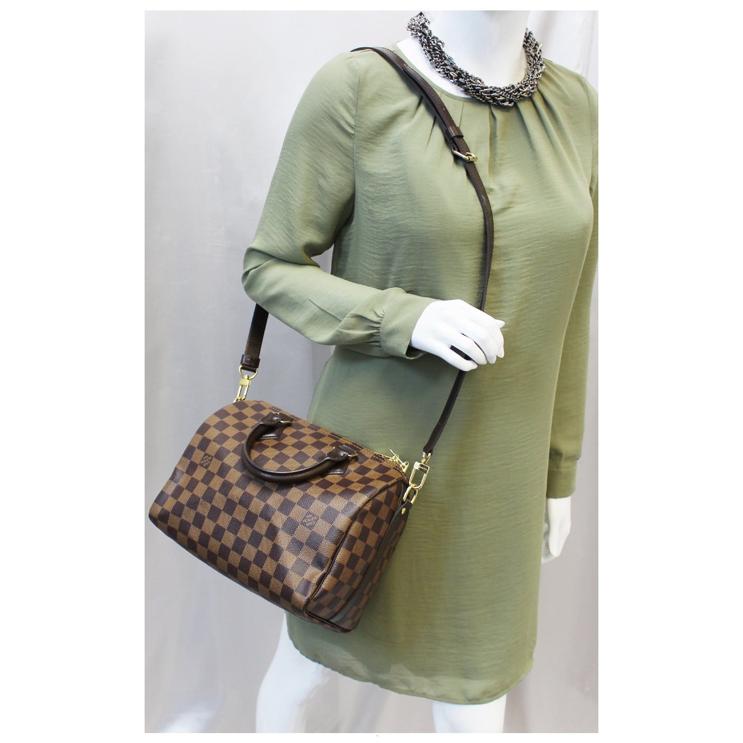 Louis Vuitton Speedy Bandouliere 25 Outfits Belinda Selene  Louis vuitton  speedy bandouliere, Speedy 25 outfit, Louis vuitton handbags