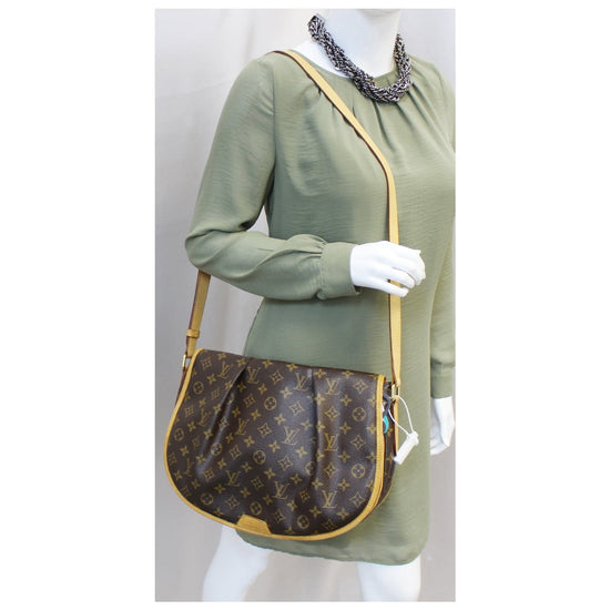 Louis Vuitton Menilmontant Shoulder bag 338502