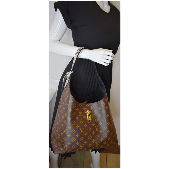 Louis Vuitton Monogram Flower Hobo Bag Brown ref.753442 - Joli Closet