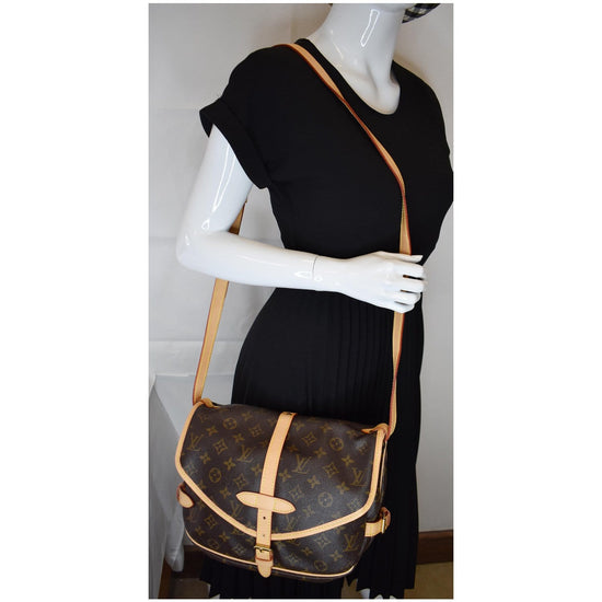 Louis Vuitton // Brown Monogram Saumur 30 Bag – VSP Consignment