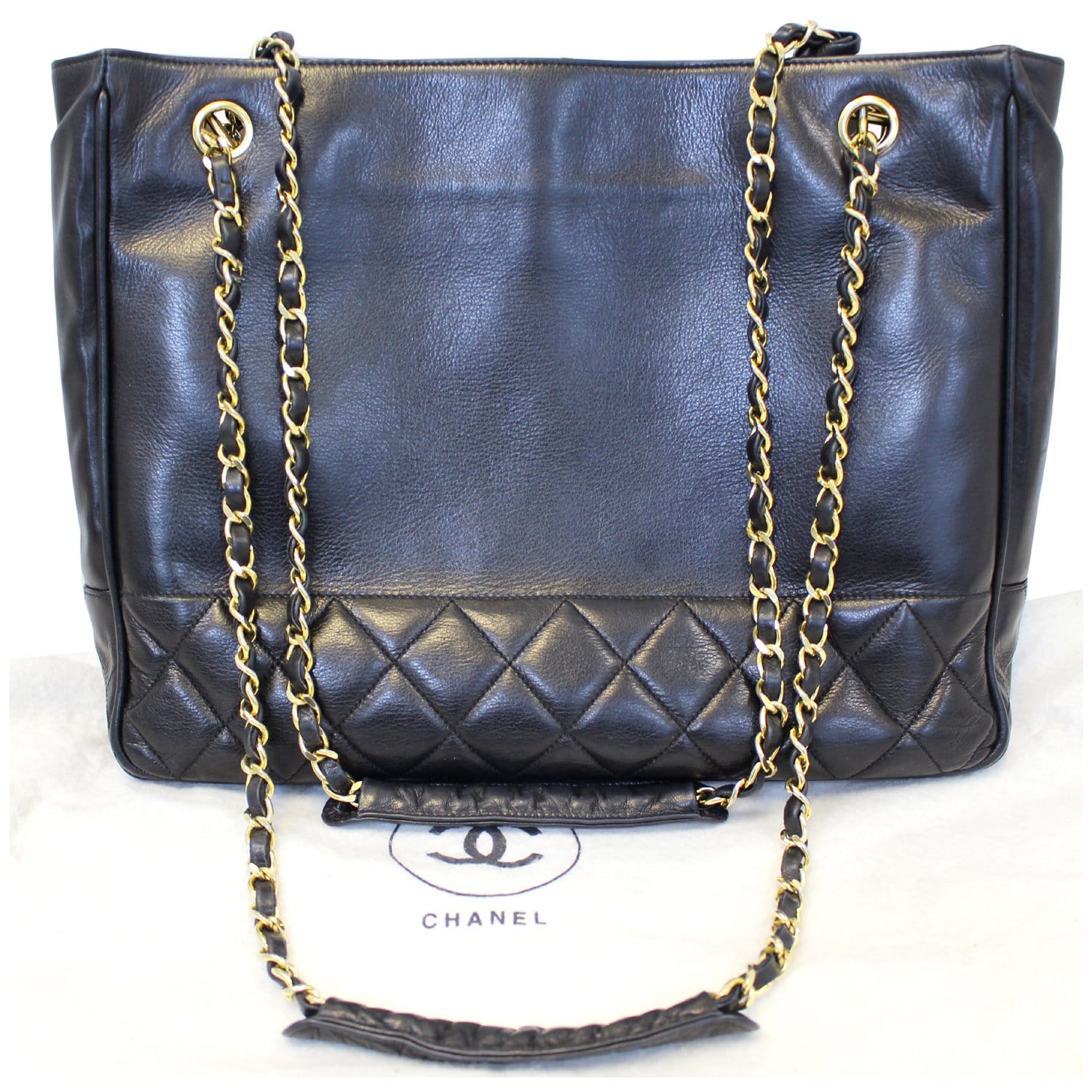 Chanel Quilted Lambskin CC Shoulder Bag (SHG-xnwCwL) – LuxeDH