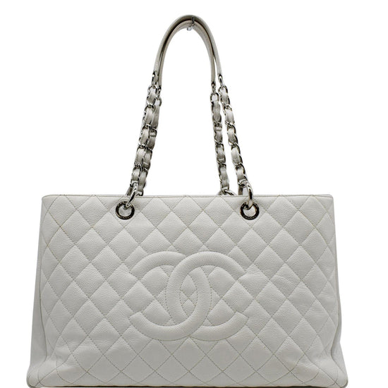 Chanel Boy Quilted Caviar Ruthenium-tone Small Black in Caviar